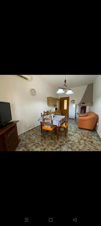 Villa Sant'Isidoro 圣伊西多罗 外观 照片